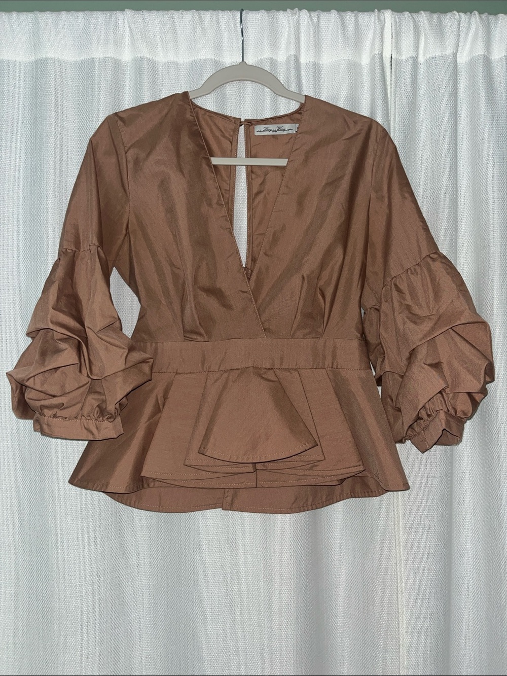 Ruffled Peplum V-Neck Blouse in Brown